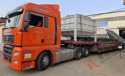 青岛恒林工业集团发陕西中兴铸锻V法造型线第1车；发河南安阳钢铁Q6955中厚板钢板预处理线第5车