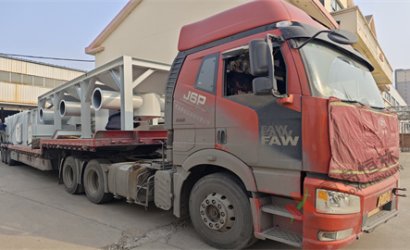 青岛恒林工业集团发湖北合创重工二喷二涂喷砂漆房设备第1车