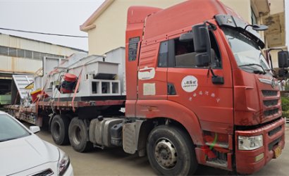 青岛恒林工业集团发河北某公司Q3620台车式抛喷丸清理机第1车