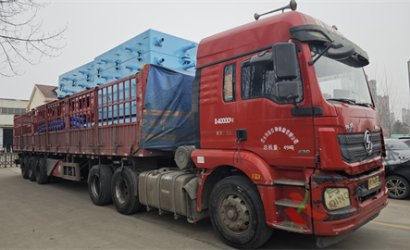 青岛恒林工业集团发山东海诺车桥V法造型线第6车；发重汽配套厂铁模覆砂造型线第17车